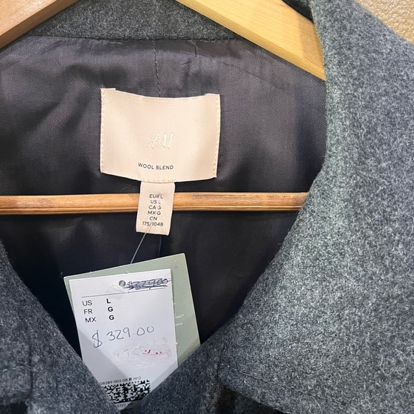 NWT H&M Double-breasted wool-blend coat. Large - Picture 5 of 11